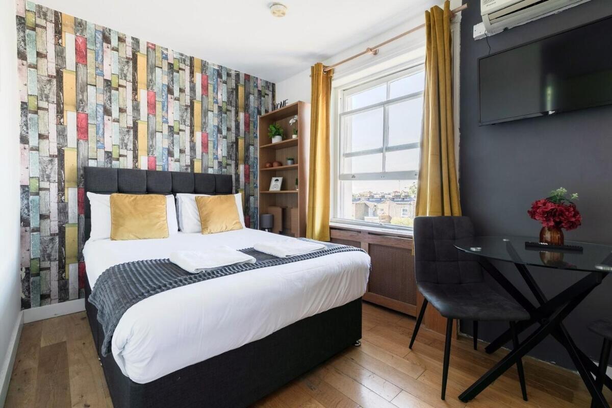 Portobello Road Artistic Studios 'Budget' Londýn Pokoj fotografie