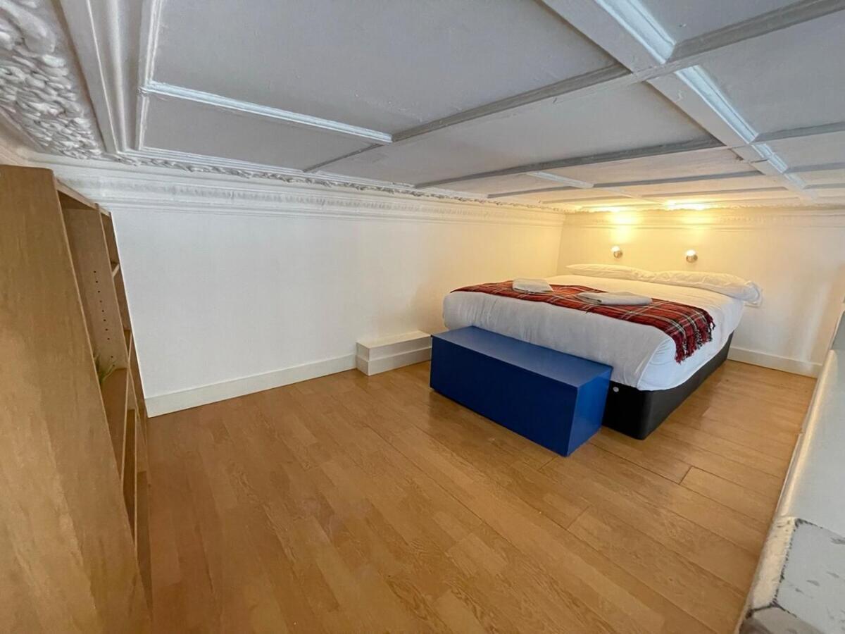 Portobello Road Artistic Studios 'Budget' Londýn Pokoj fotografie