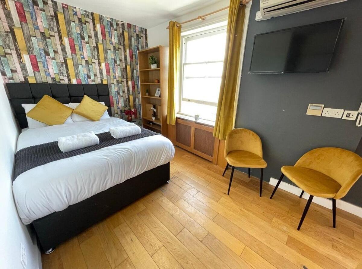 Portobello Road Artistic Studios 'Budget' Londýn Pokoj fotografie